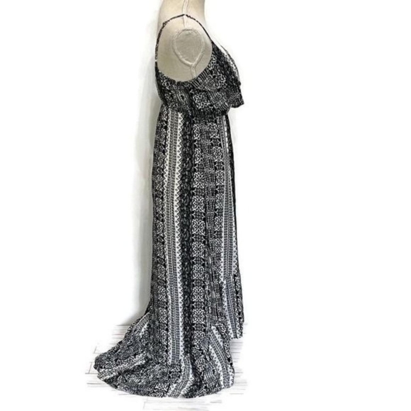 Mudd Casual comfy Maxi Dress size Md - Picture 3 of 5